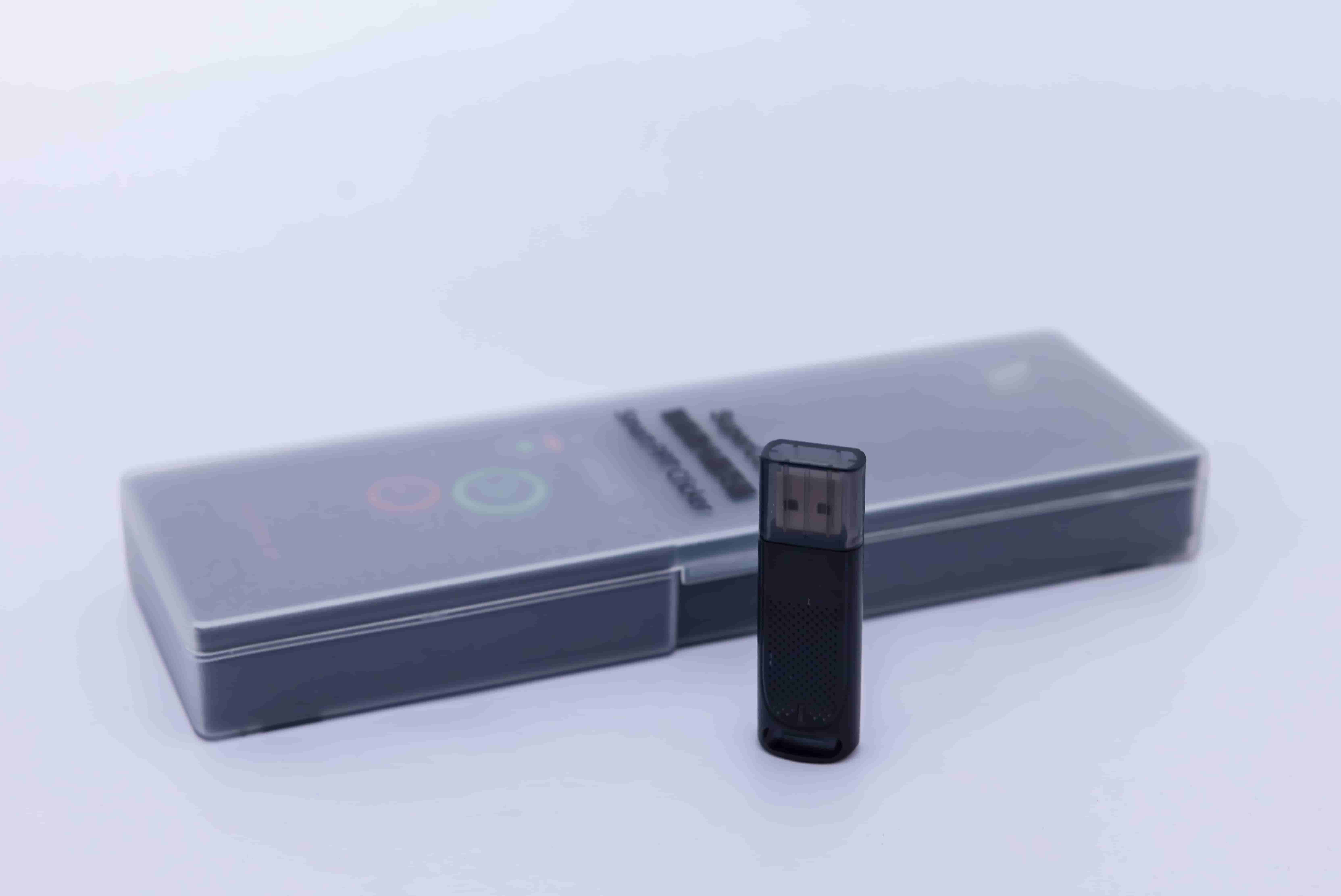 SuperCue Mini翻页器USB接收器与Type-C接口